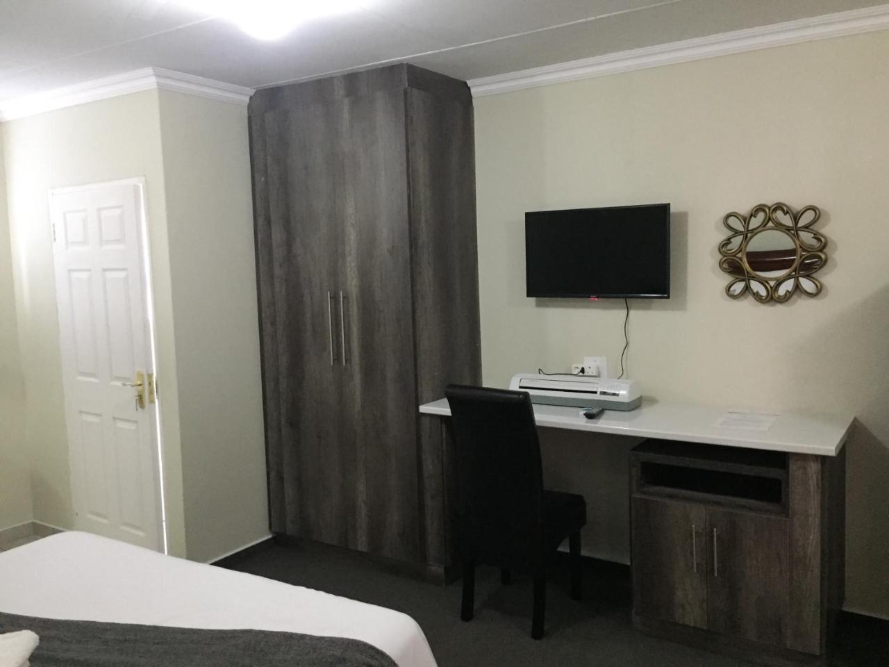 Horizon View Guest House Maseru Bagian luar foto